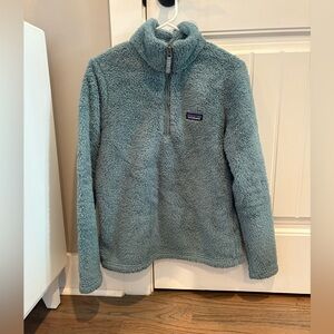 Patagonia women’s fuzzy Fleece Jacket - Blue